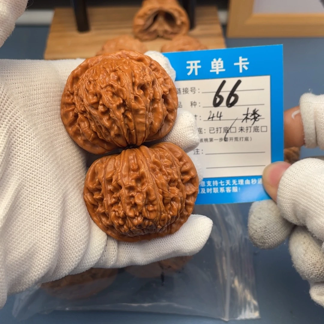 吊坠桃核文玩核桃