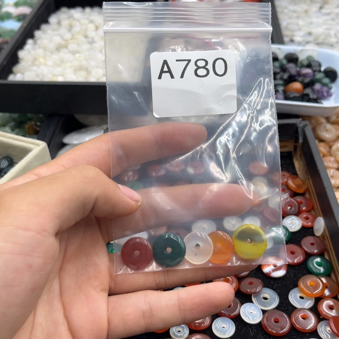 哈***哈玛瑙/玉髓合金颈饰