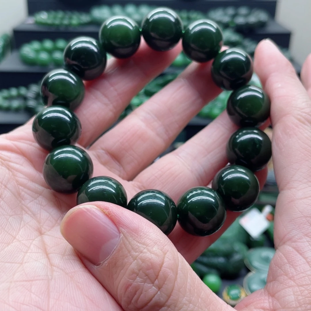 和田玉（碧玉）未镶嵌手链