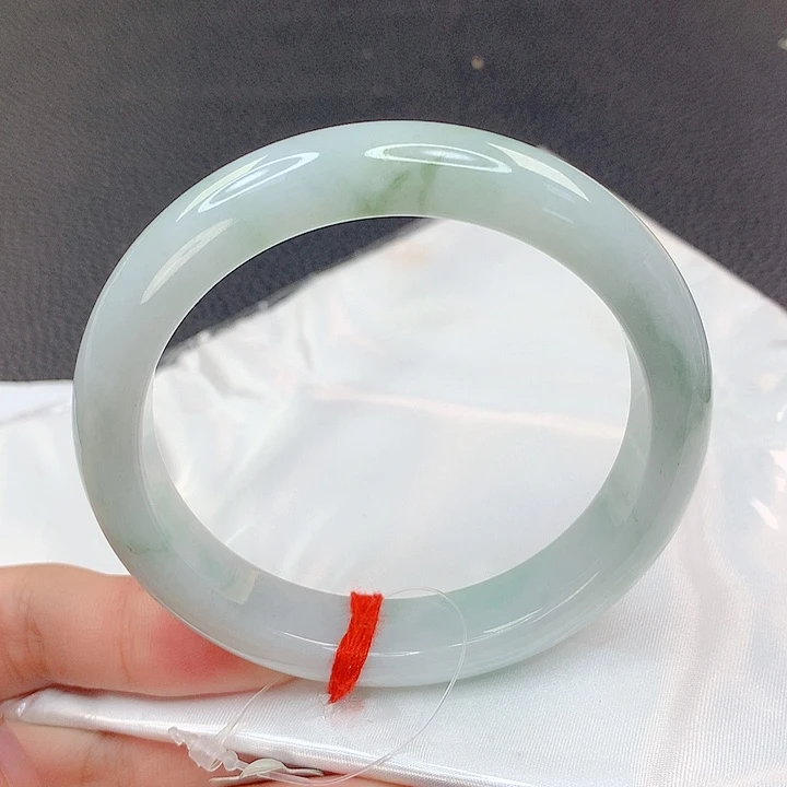 翡翠手镯未镶嵌正圈60翡翠手镯39