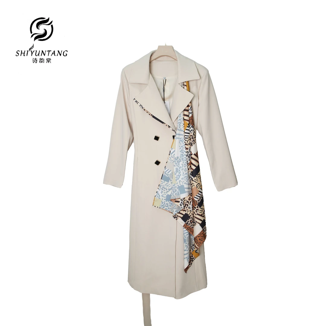 「SHI韵棠」X8266时尚杏色轻奢撞色印花丝巾拼接修身中长款风衣