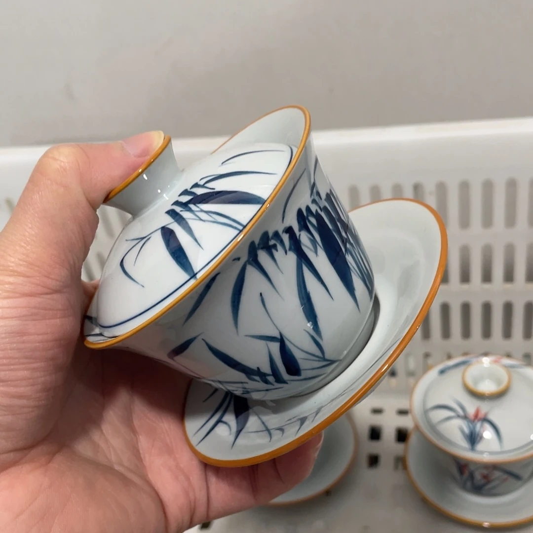 釉下手绘茶具，，大瑕