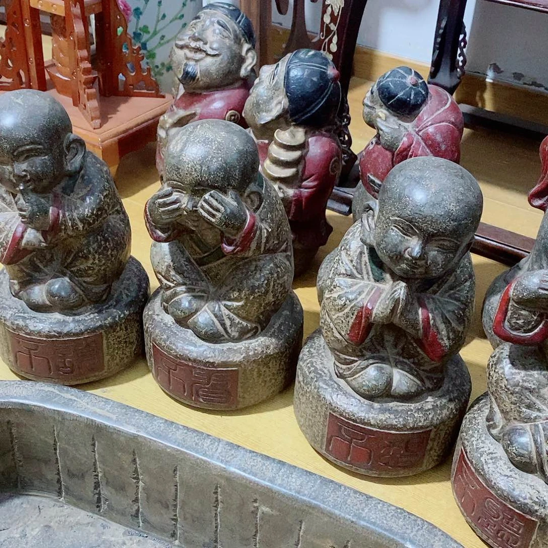 扮**虎不听不看不说不说