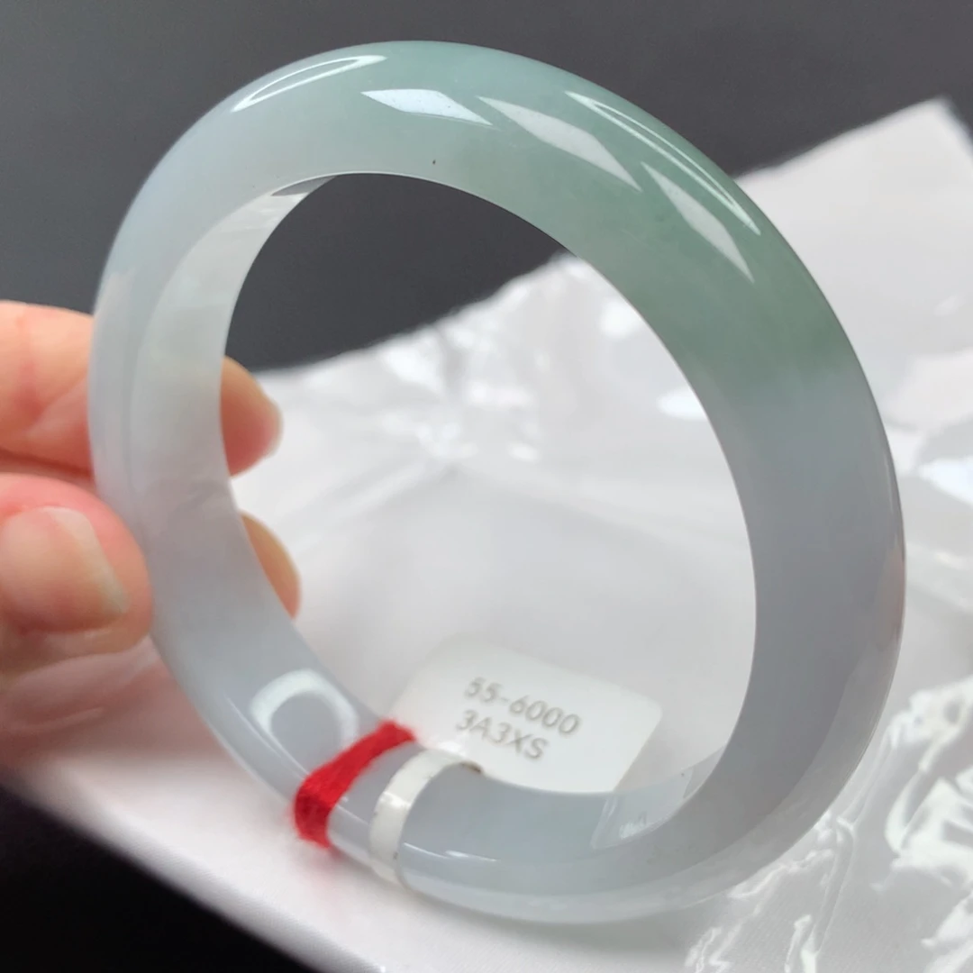 【闪购商品】翡翠手镯未镶嵌52号正圈