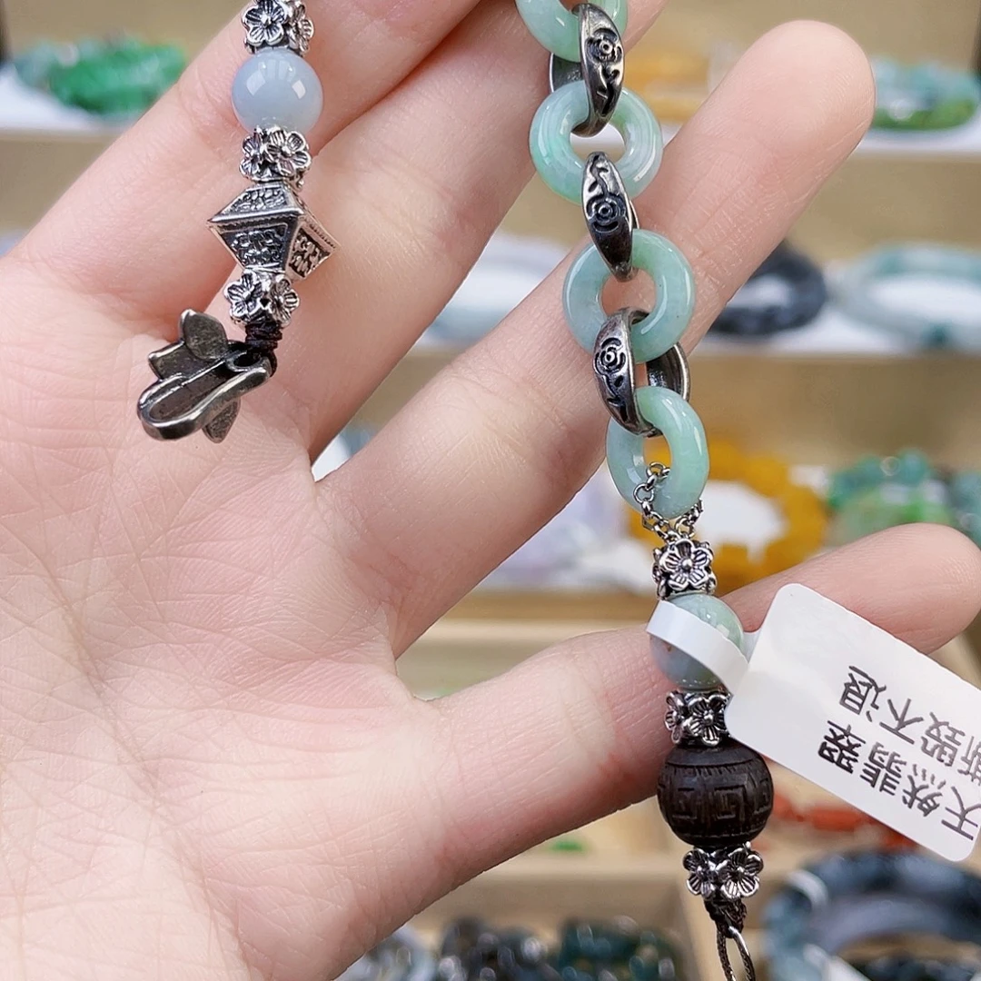 似***华翡翠未镶嵌手链手链