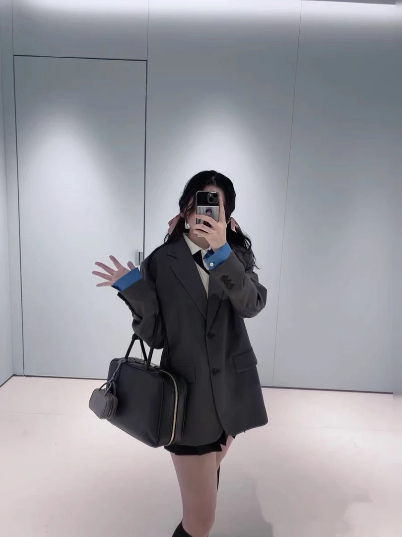 “缪系同款灰色拼接西装”25早春款西装外套020423