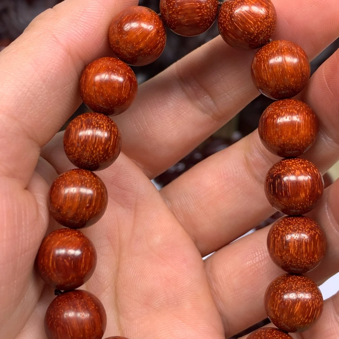 檀香紫檀（小叶紫檀）丘*、