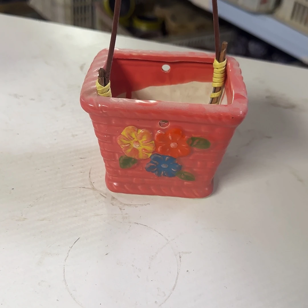 -福利局库存尾单·有孔花盆当天满9元发7021