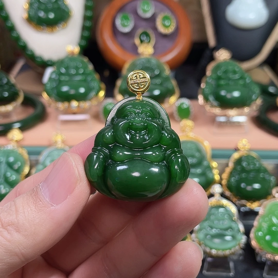 和田玉（碧玉）18K金镶嵌颈饰35mm