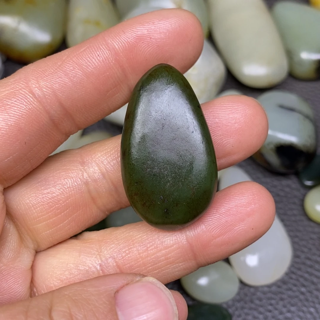 和田玉挂件^_^未镶嵌