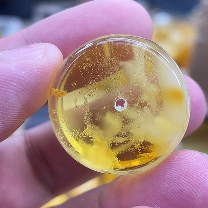 琥珀未镶嵌珠宝奇石琥珀