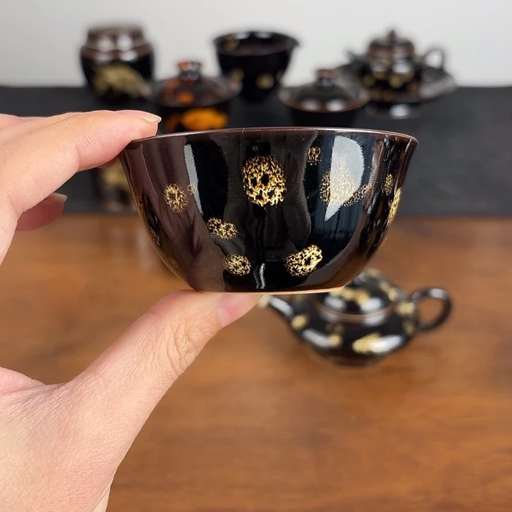 瓷点彩鹧鸪斑卧足缸杯