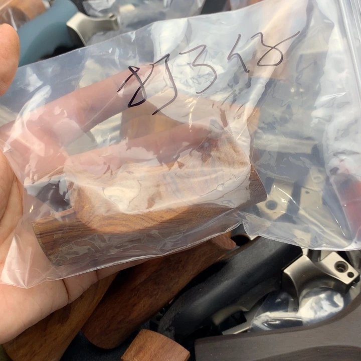 打***仔VIP木柄未打磨版本