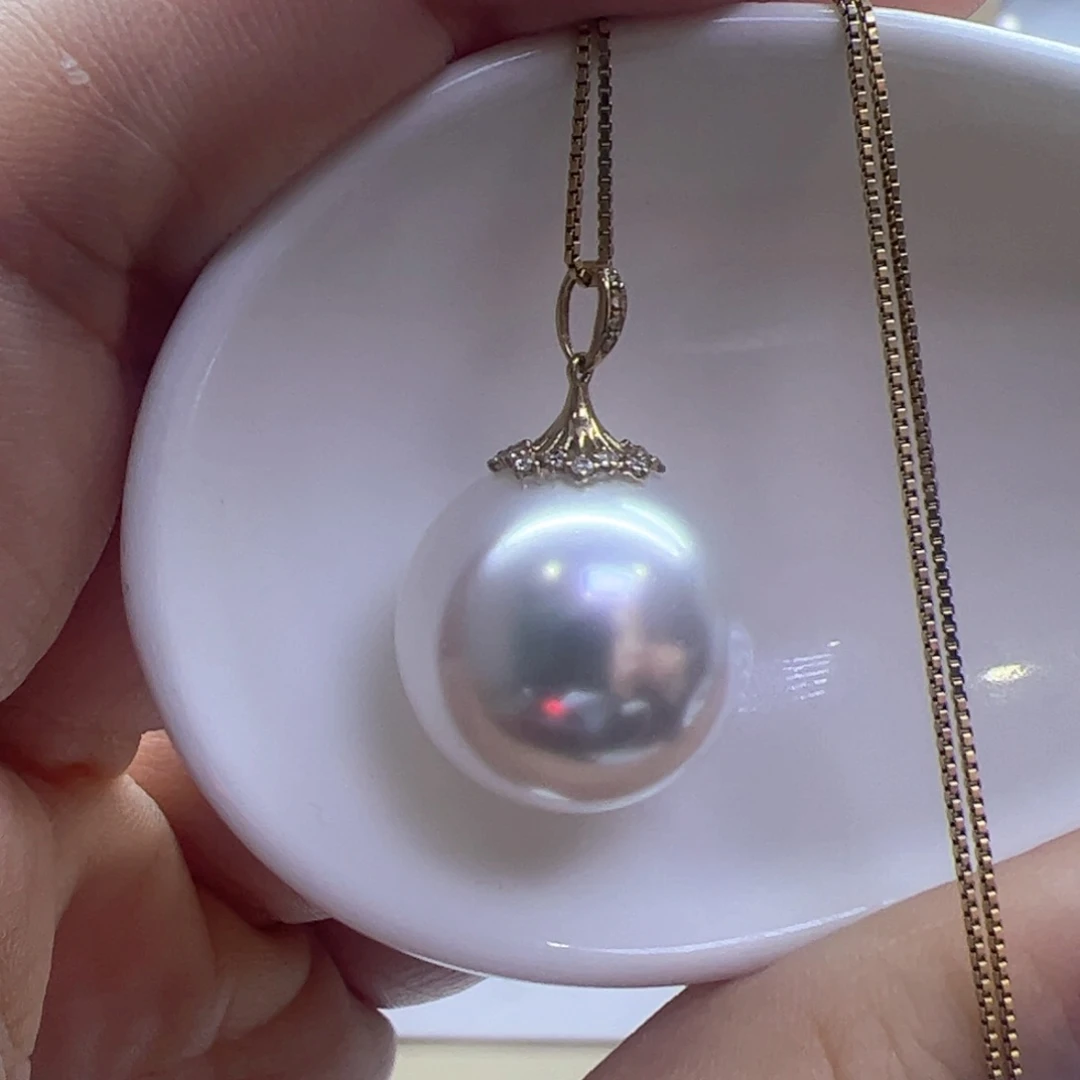 淡水珍珠吊坠(赠链)18K金镶嵌