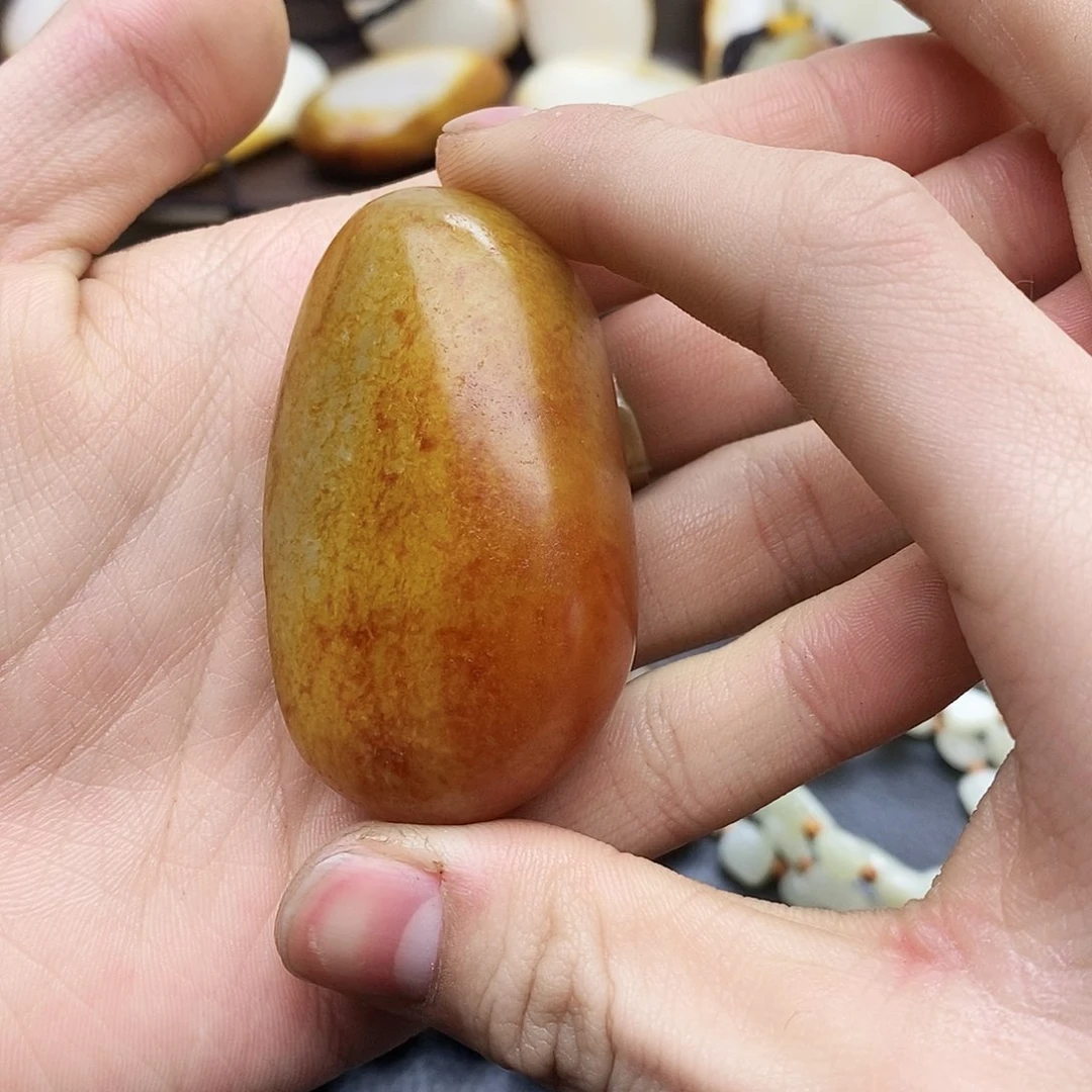 和田玉（糖玉）未镶嵌挂件