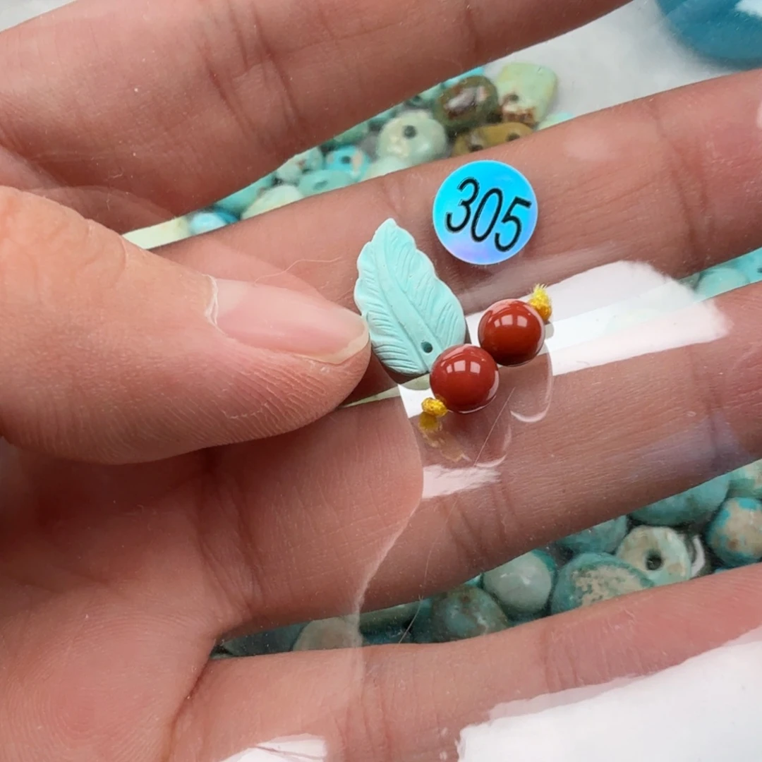南红玛瑙未镶嵌珠宝奇石