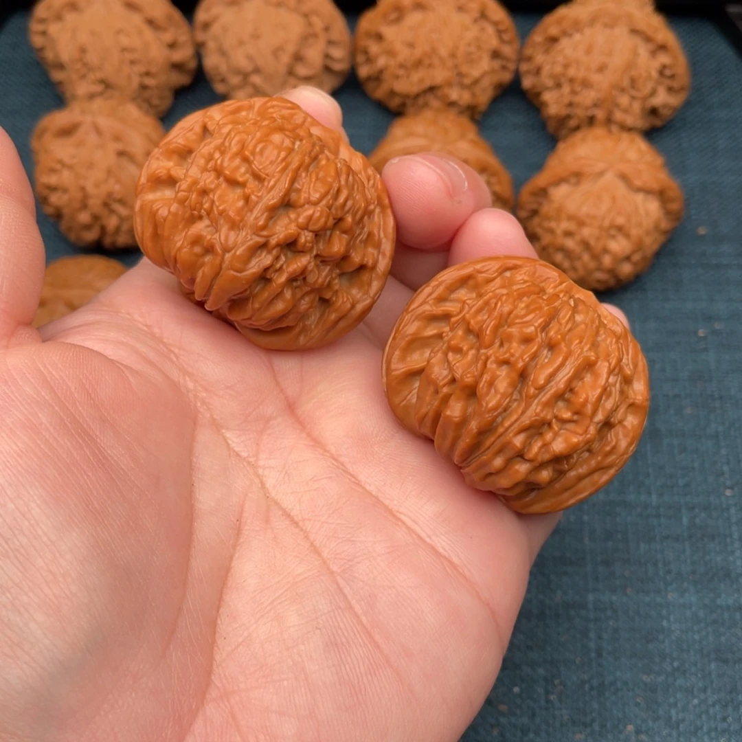 文玩核桃把件汉高楼43