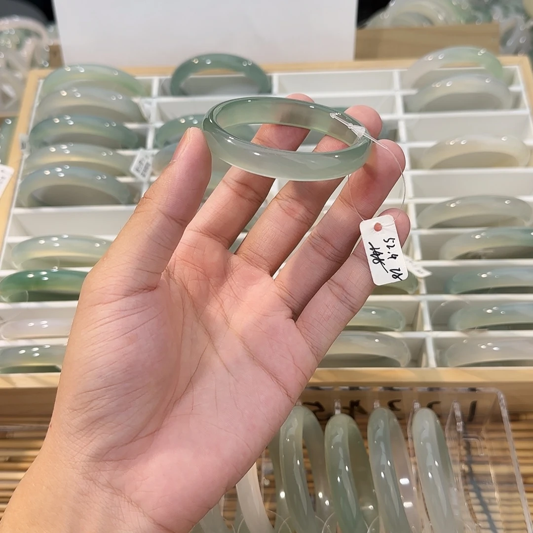 手镯玛瑙/玉髓未镶嵌圈口52.4