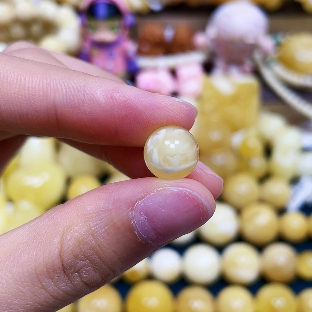 未镶嵌琥珀珠宝奇石10.5mm.圆珠.微瑕