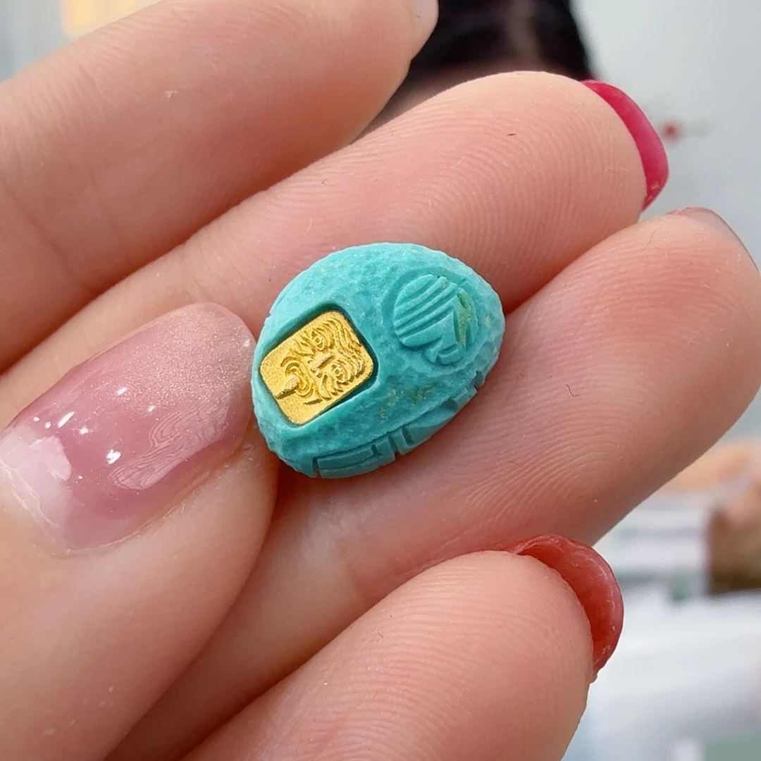 绿松石未镶嵌珠宝奇石