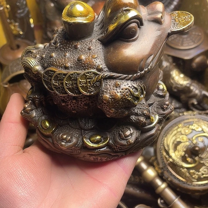 诚信经营铜器摆件