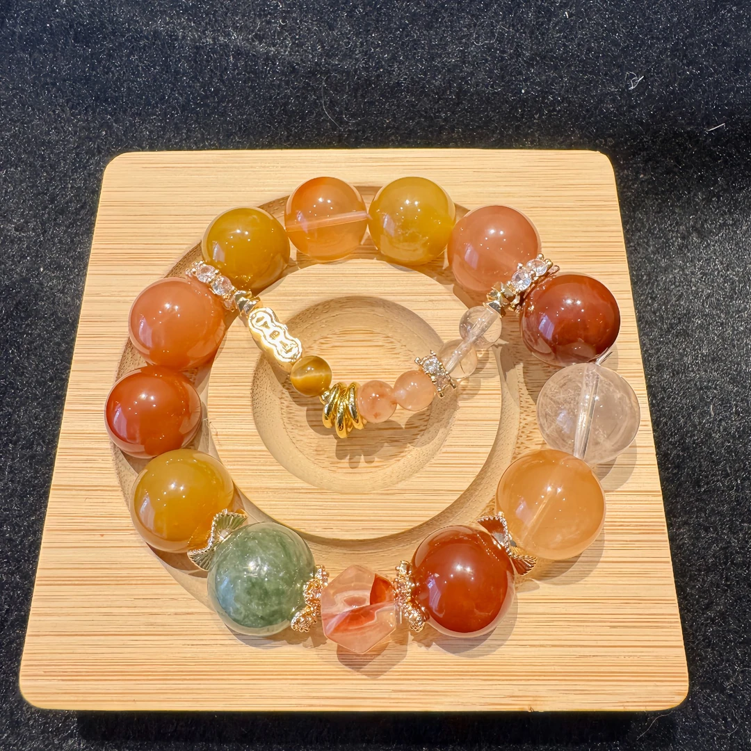 合金亚克力手链 兔兔毕业级手链