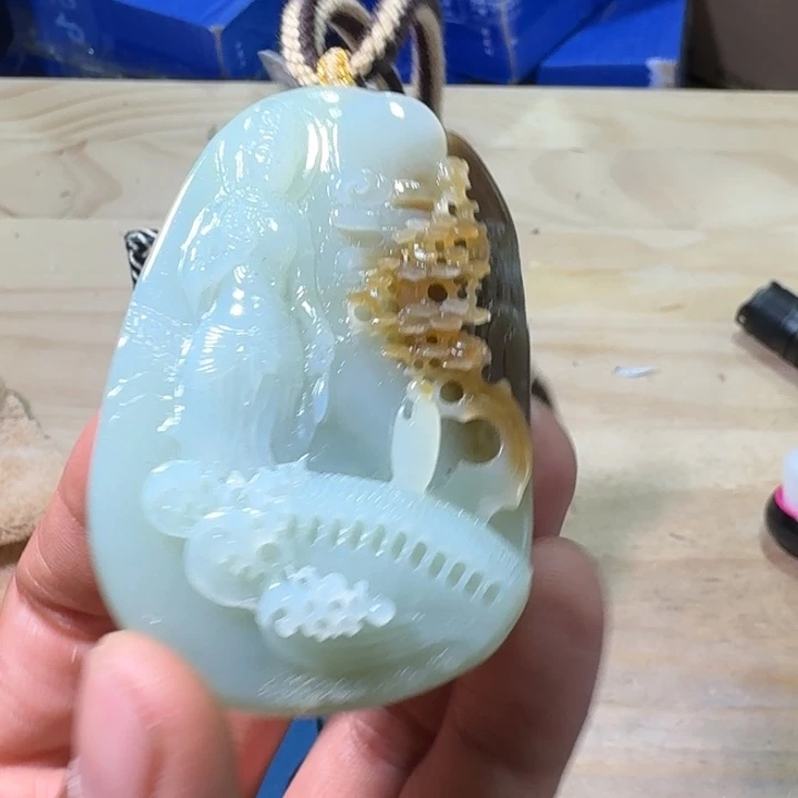 未镶嵌和田玉（糖玉）挂件
