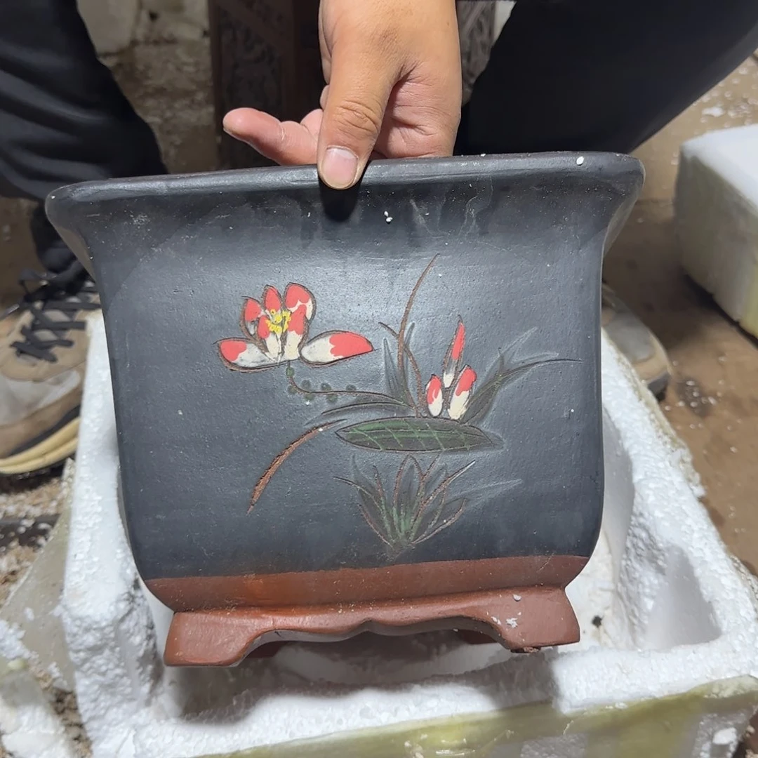 紫砂花盆口径27 高度21瑕疵