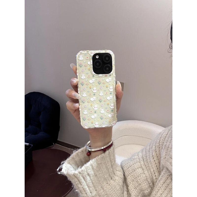 YOLO LAB日韩春款奶黄碎花猫咪适用于15pro手机壳苹果16全包个性1