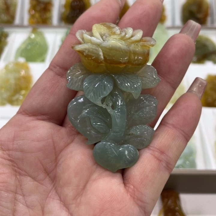 蛇纹石玉合金颈饰