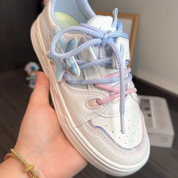 绵羊皮（革）32码超纤小白鞋皮面