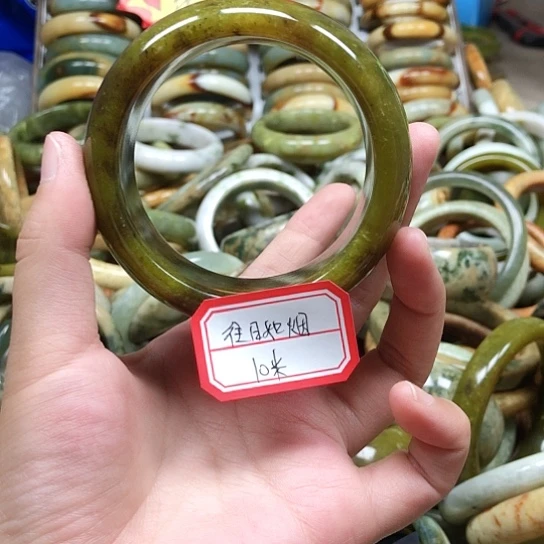 未镶嵌蛇纹石玉手镯往****3