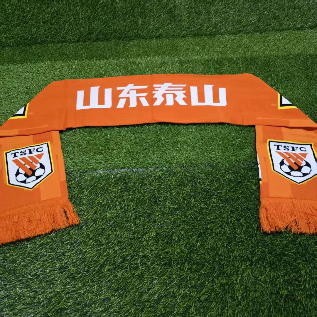 TSFC山东泰山队标针织围巾