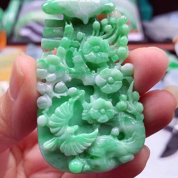 颈饰未镶嵌翡翠翡翠