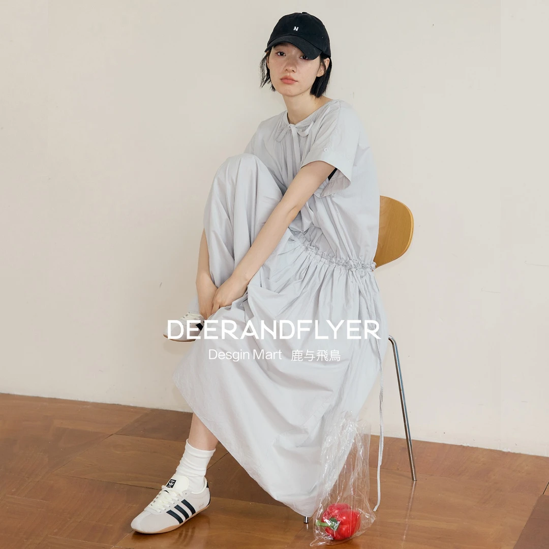 鹿与飞鸟“苏打时区”水洗棉料日杂风两色重工压褶宽松连衣裙6816