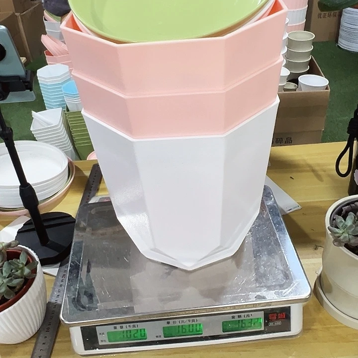 FZ220口22高24混色带托3只