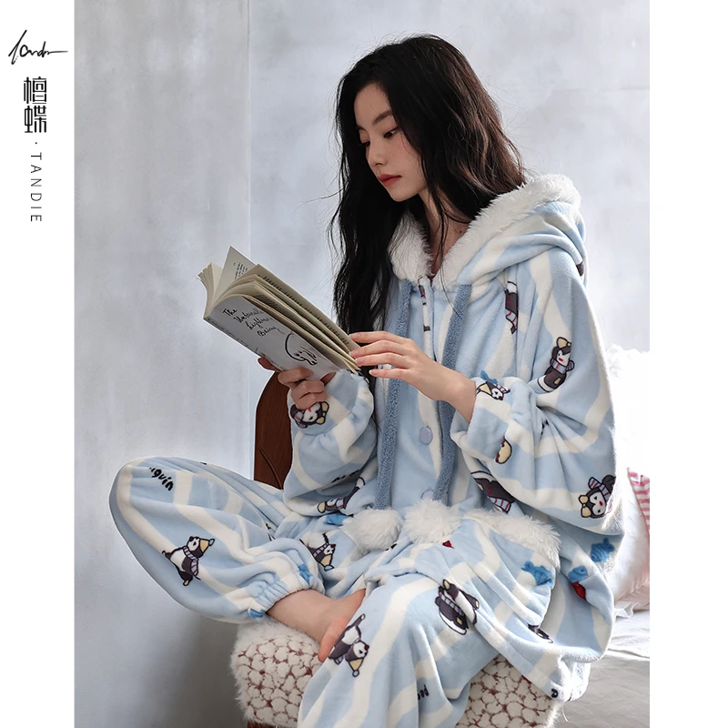 檀蝶【法兰绒】女款2025爆款秋冬卡通企鹅睡衣冬季加厚加绒家居服