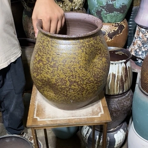 紫砂花盆口21高度32拳头