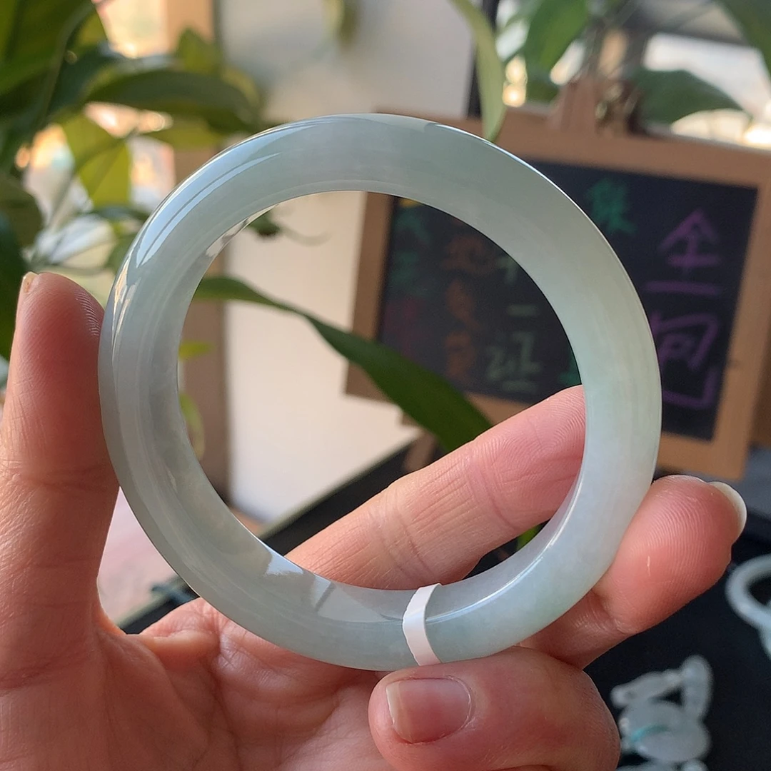 翡翠未镶嵌手镯天然翡翠手镯