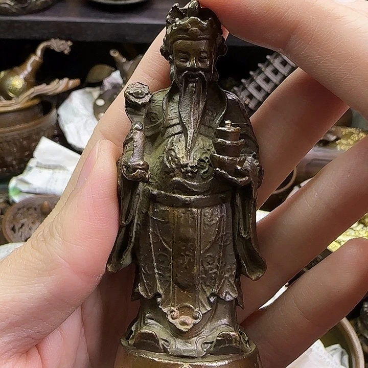 全是铜器工艺摆件