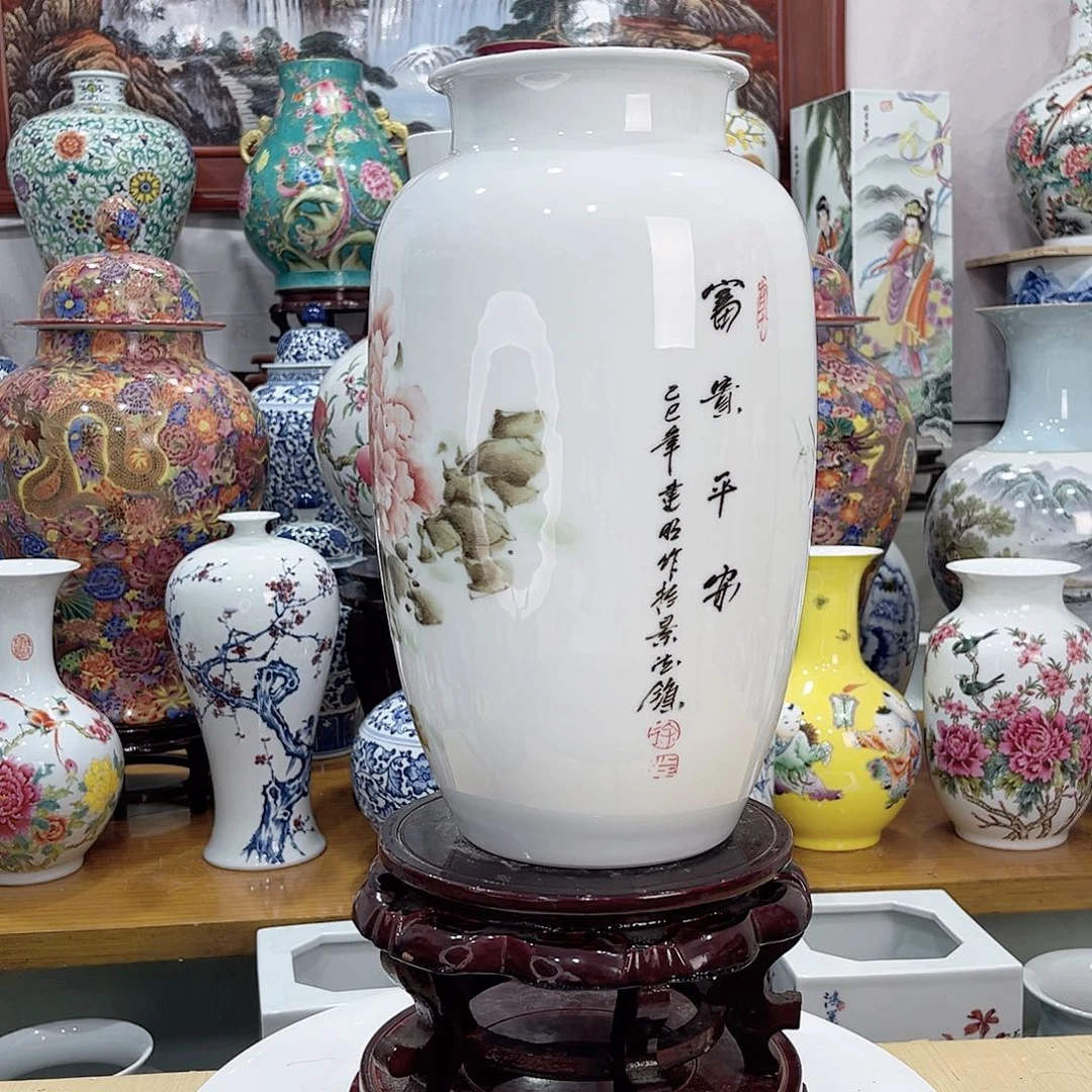 用***8摆件景德镇的陶瓷