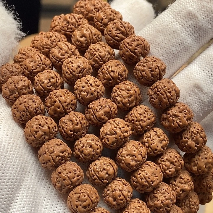 董***钓吊坠金刚菩提平细精品