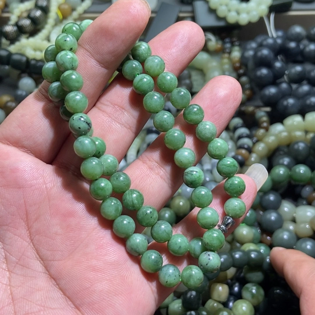 项链未镶嵌和田玉（糖玉）