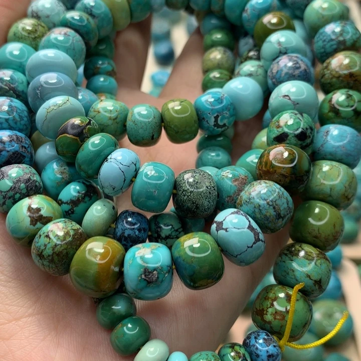 多***袋绿松石未镶嵌珠宝奇石