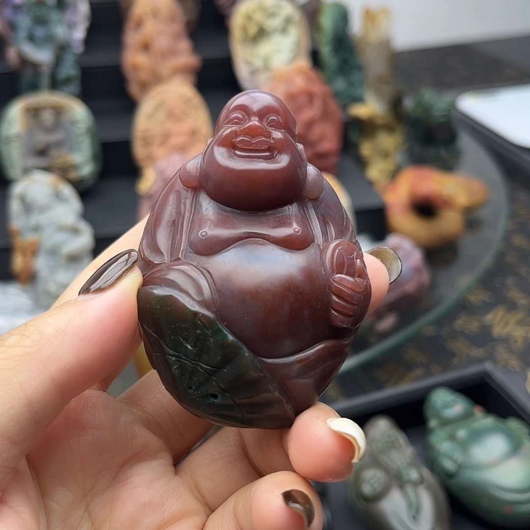 石英质玉未镶嵌颈饰