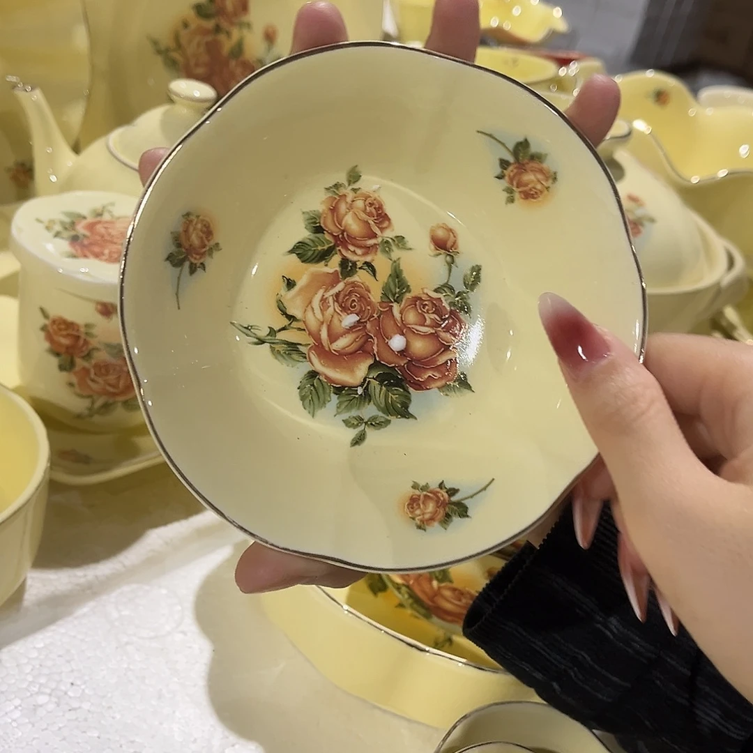 星博陶瓷有限公司4个