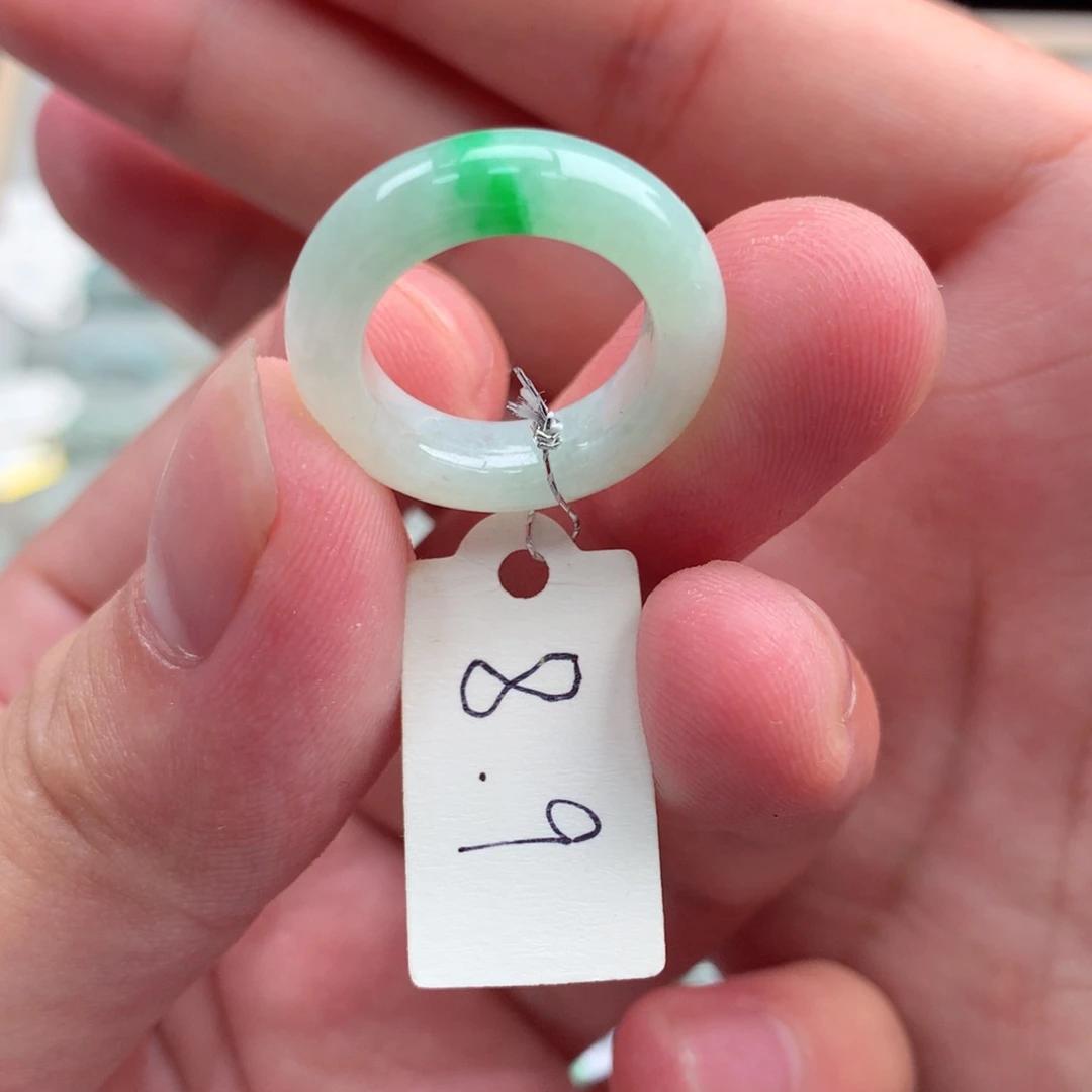 翡翠戒指未镶嵌水**妖天然