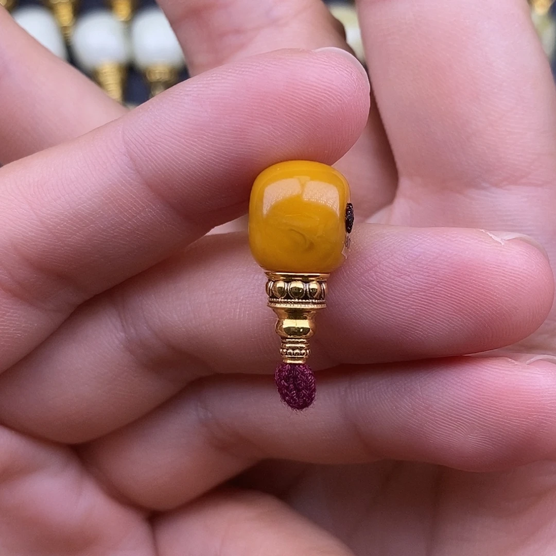 琥珀18K金镶嵌裸石10mm 蜜蜡金塔三通