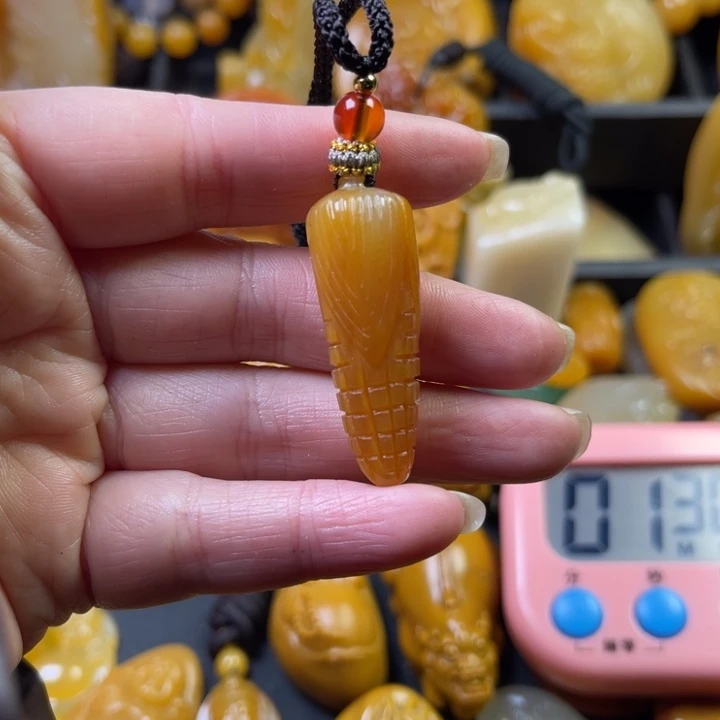 石英质玉吊坠(不含链)未镶嵌?***～