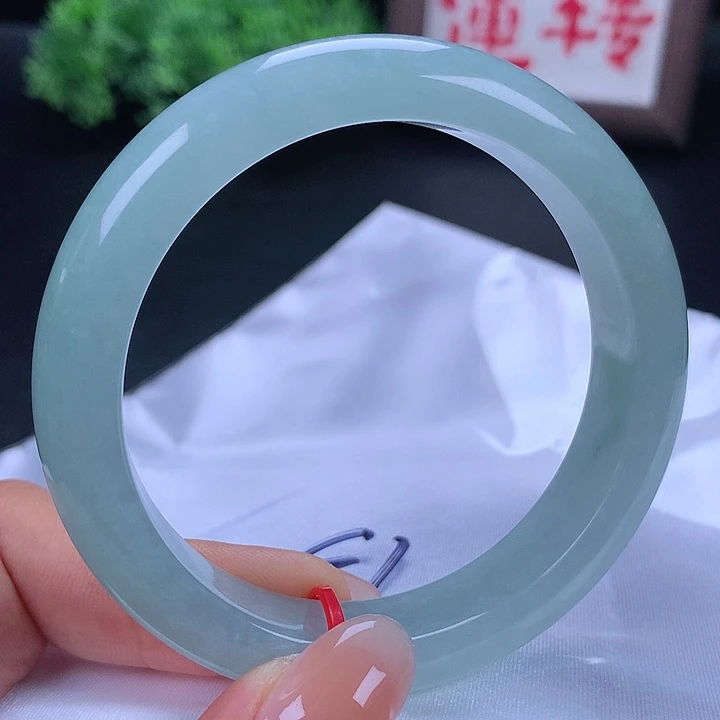 未镶嵌手镯翡翠130